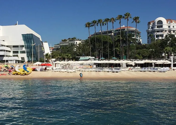 Spacieux&Lumineux appartement - Centre de Cannes