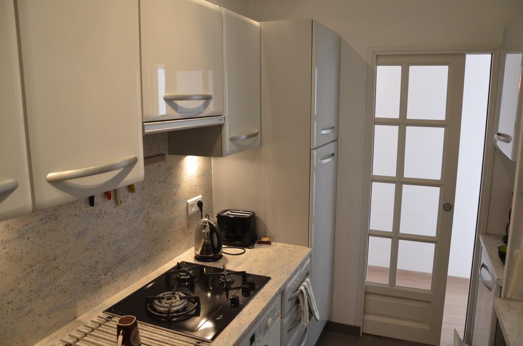 Apartment C027-spacieux & Lumineux - Centre De